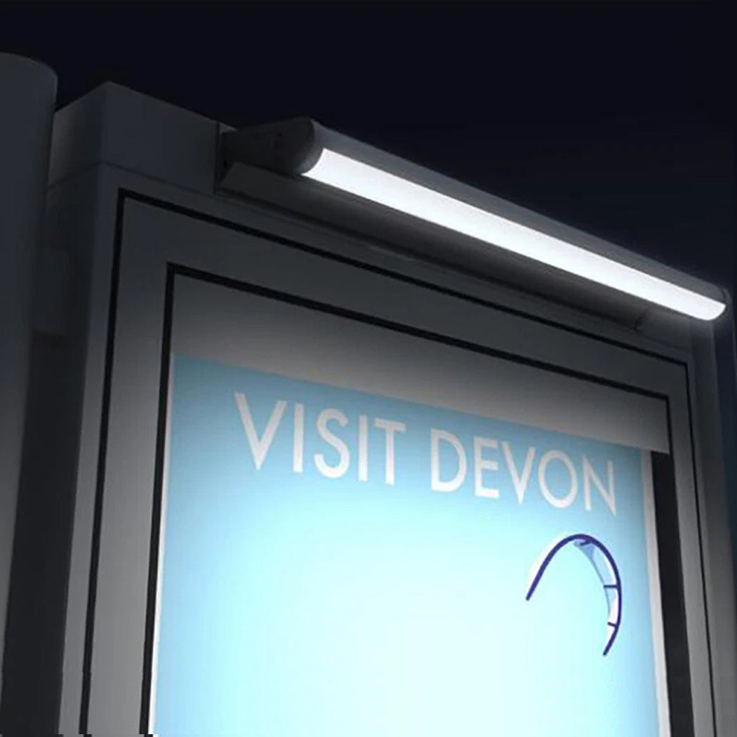 Solar Billboard Light 5W 30cm – Real Estate Sign Lighting Solution